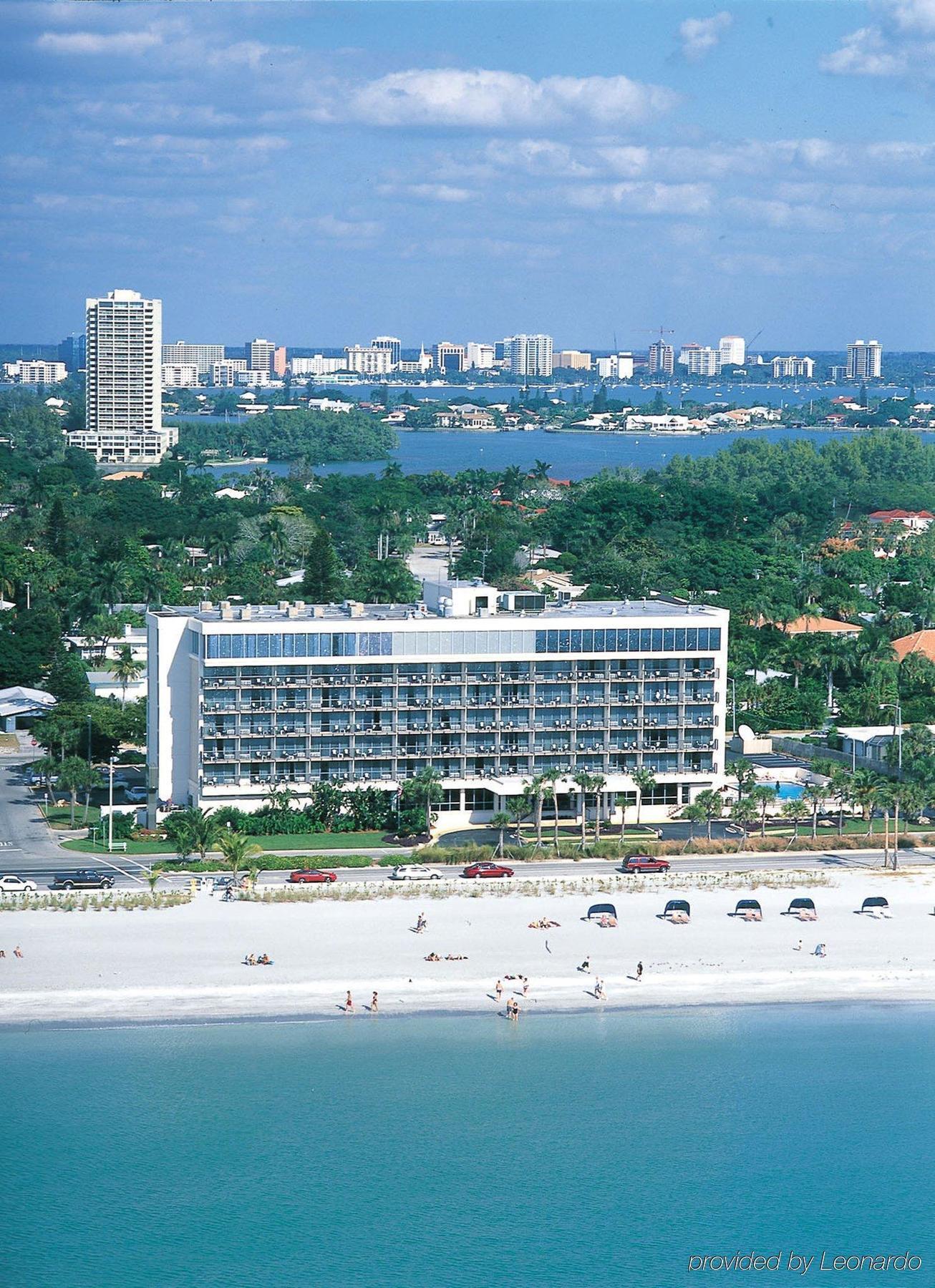 Cirque St Armands Beachside Sarasota Exterior photo